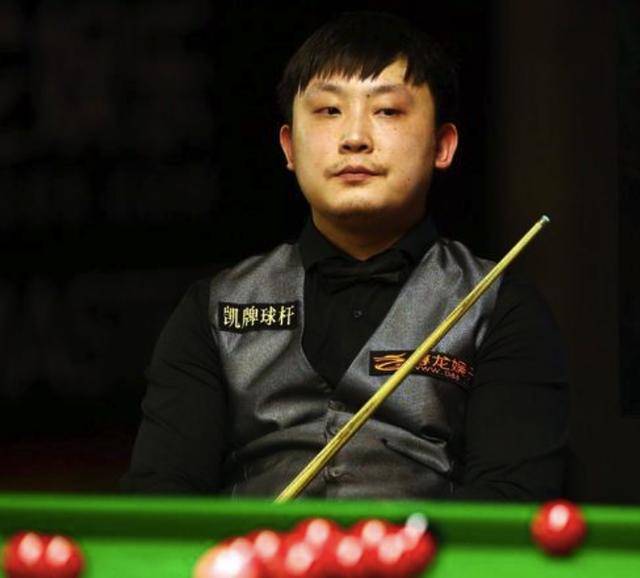 旅游季的成 旅游季的成